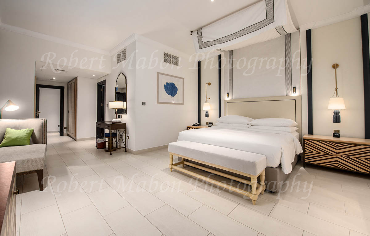 Hilton-6